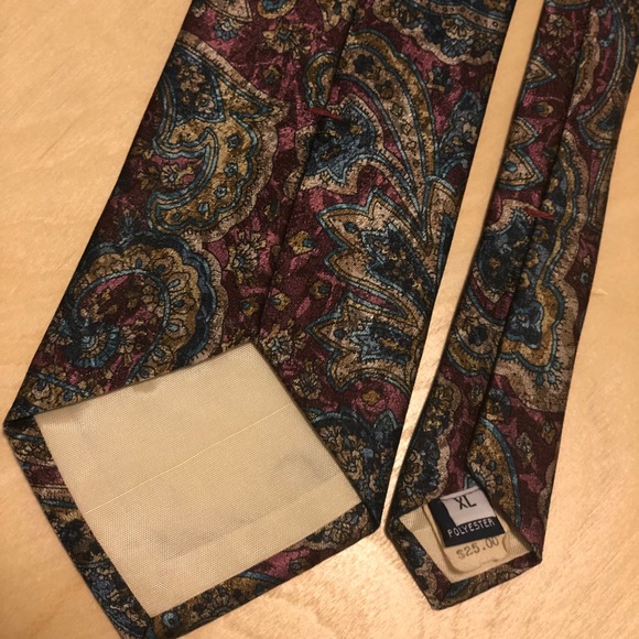 Polyester Tie. Made by Bellagio. - Picture 2 of 5